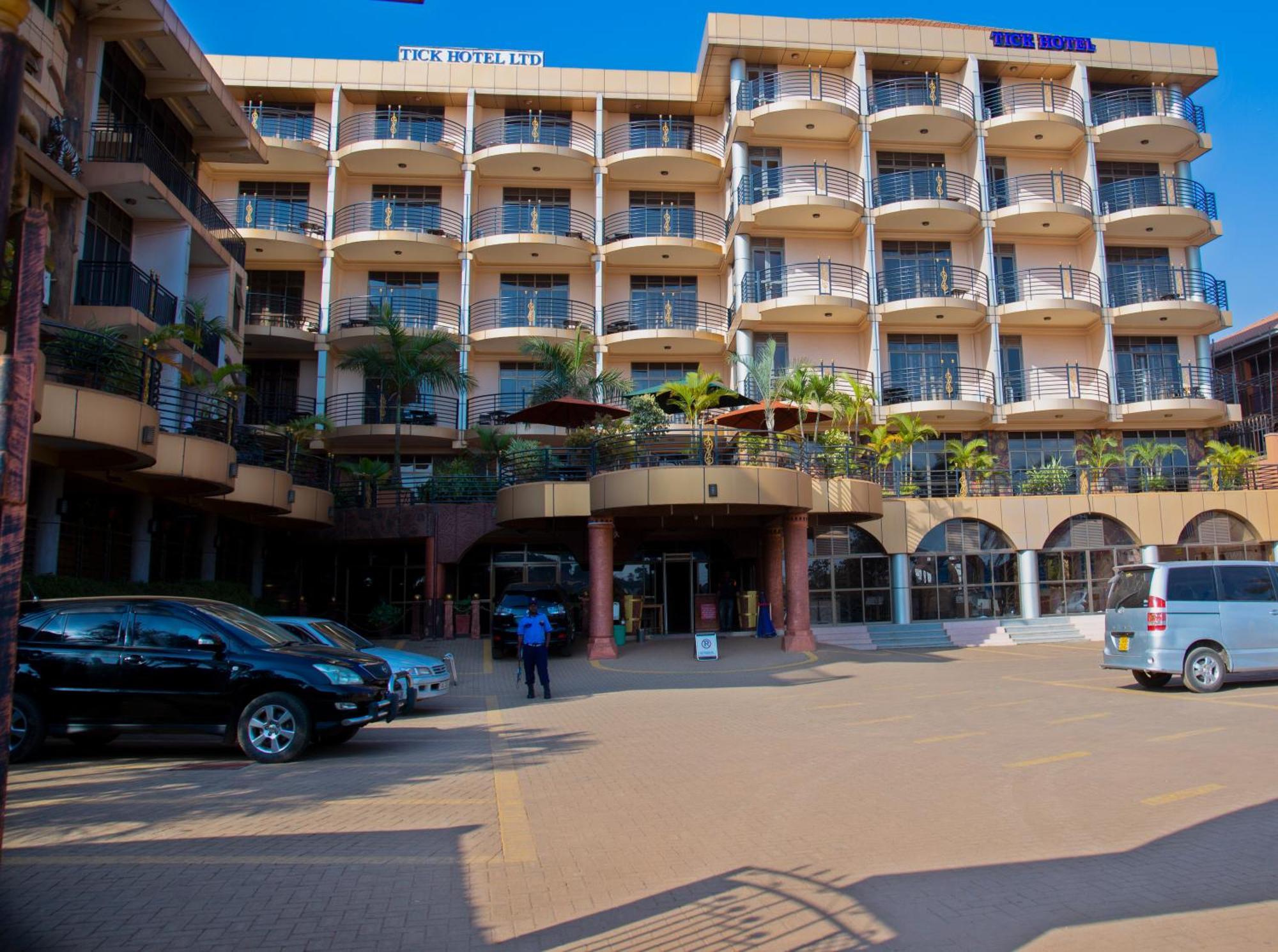 The Tick Hotel Kampala Exterior photo